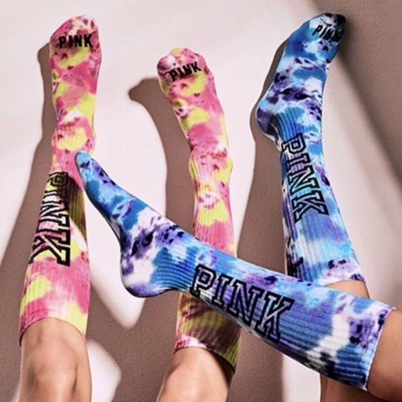 LAST Pair⭐ Limited Edition Tie Dye VS PINK Socks - Picture 3 of 3